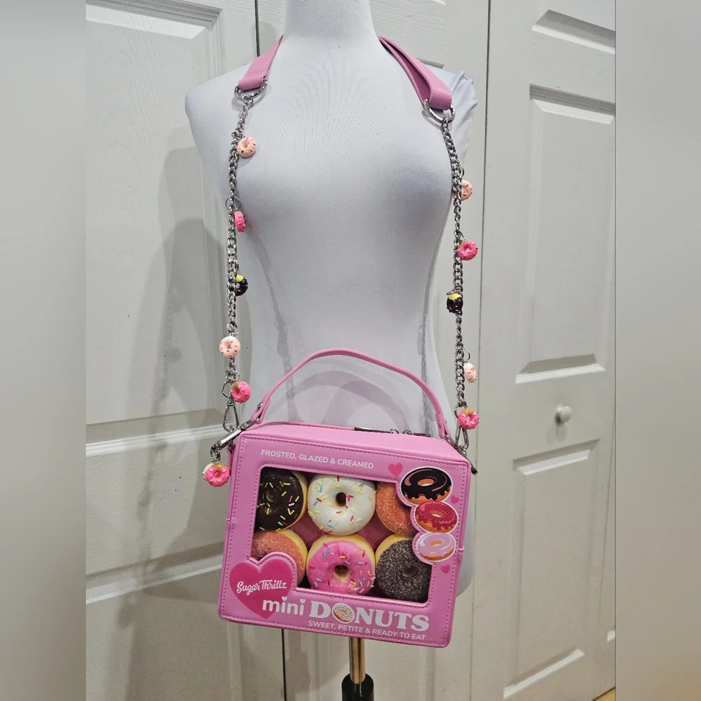 Dolls Kill Sugar Thrillz Donut Looking Like A Snack Crossbody Bag Pink Purse 💗 - Picture 1 of 16